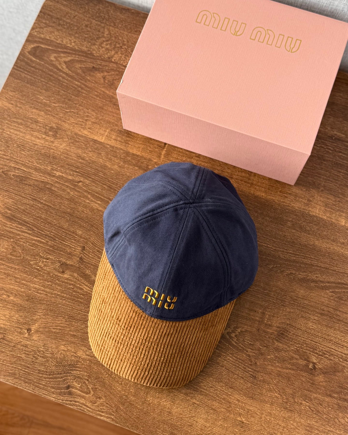 MiuMiu Men's And Women's Logo Embroidered Cotton Duckbill Cap Corduroy Two-Tone Baseball Cap Hat  Accessories #81472