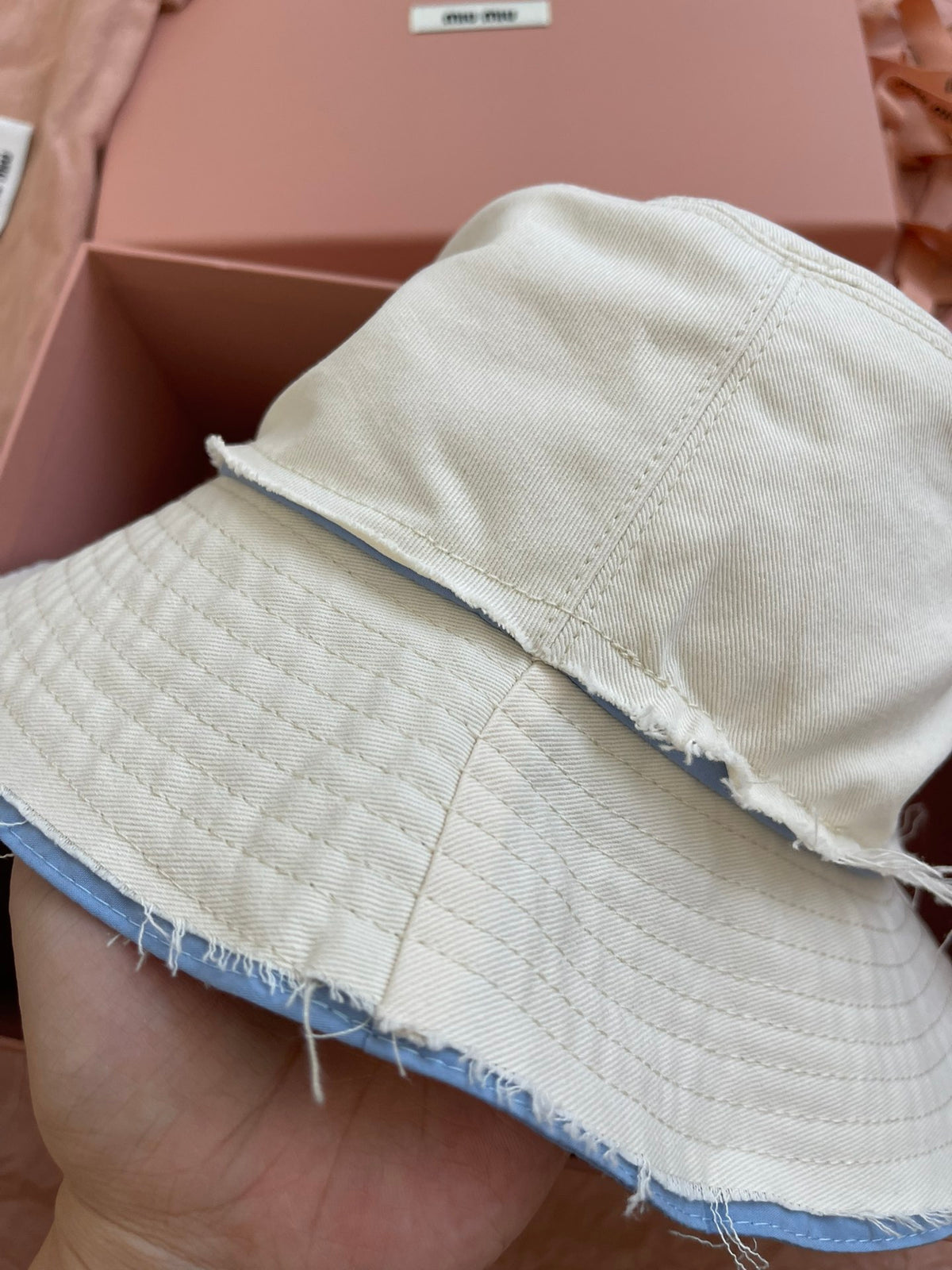MiuMiu Men's And Women's Spring/summer Fashion Casual Color Block Logo Embroidered Pattern Canvas Patchwork Design Fisherman's Hat Hat Accessories #79399