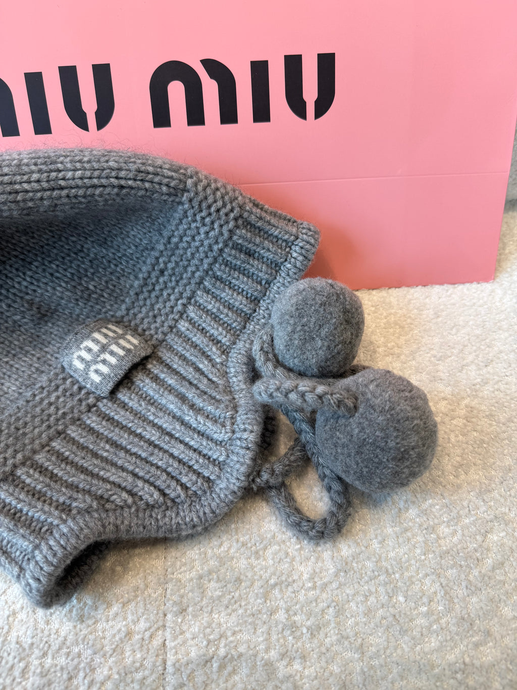 MiuMiu Wool and Cashmere Hat Gray #334924
