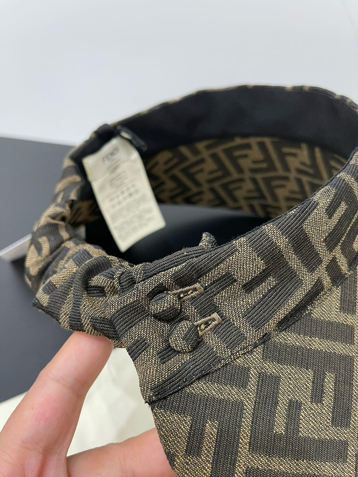 Fendi Women's Brown Jacquard Cluster Sunscreen Hat Cap #98514