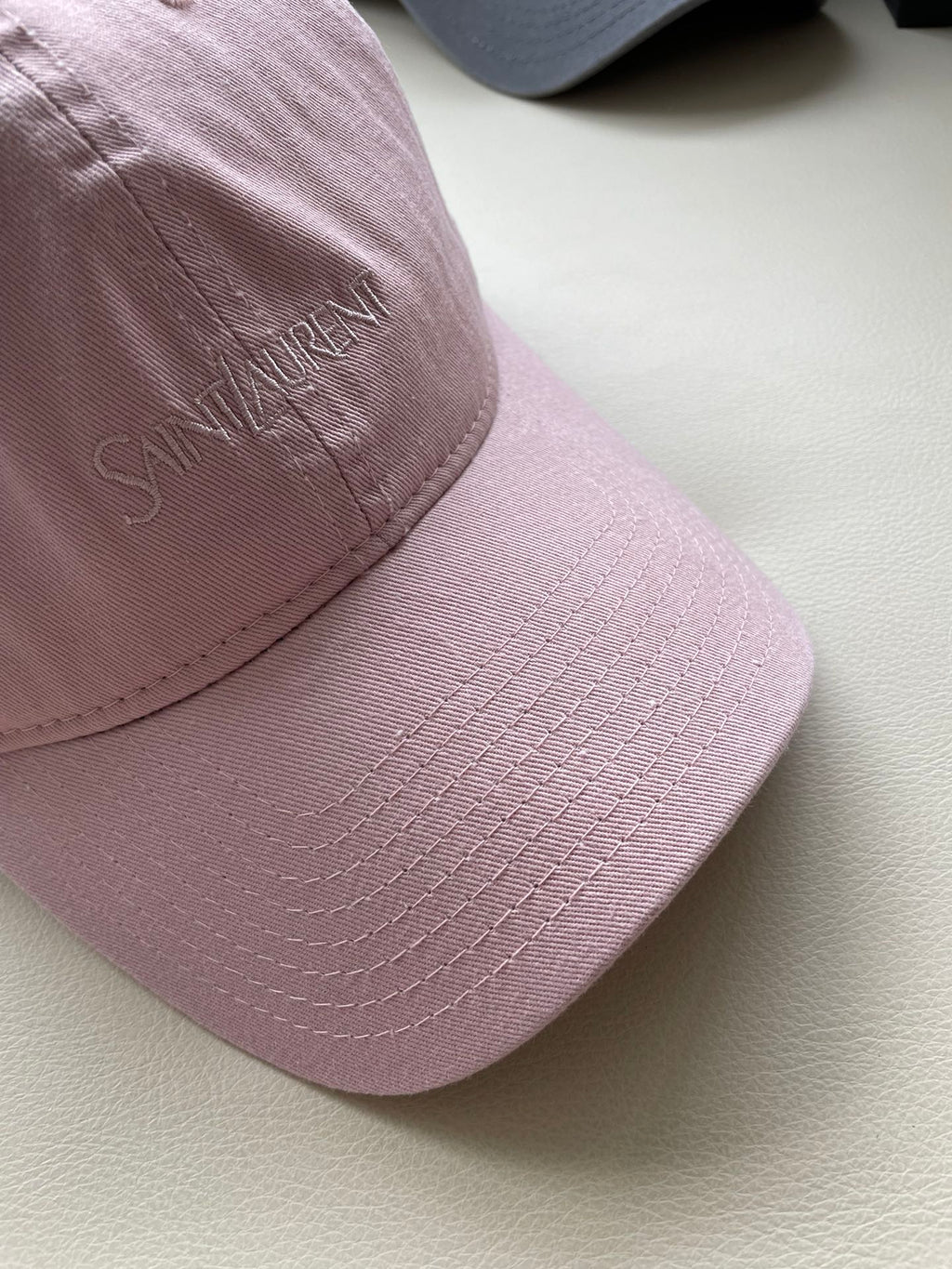 SAINT LAURENT Men's and Women's Solid Color Embroidered Logo Pattern Cotton Duck Tongue Cap Hat #73488