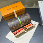 Classic Monogram Travel Colouring Set