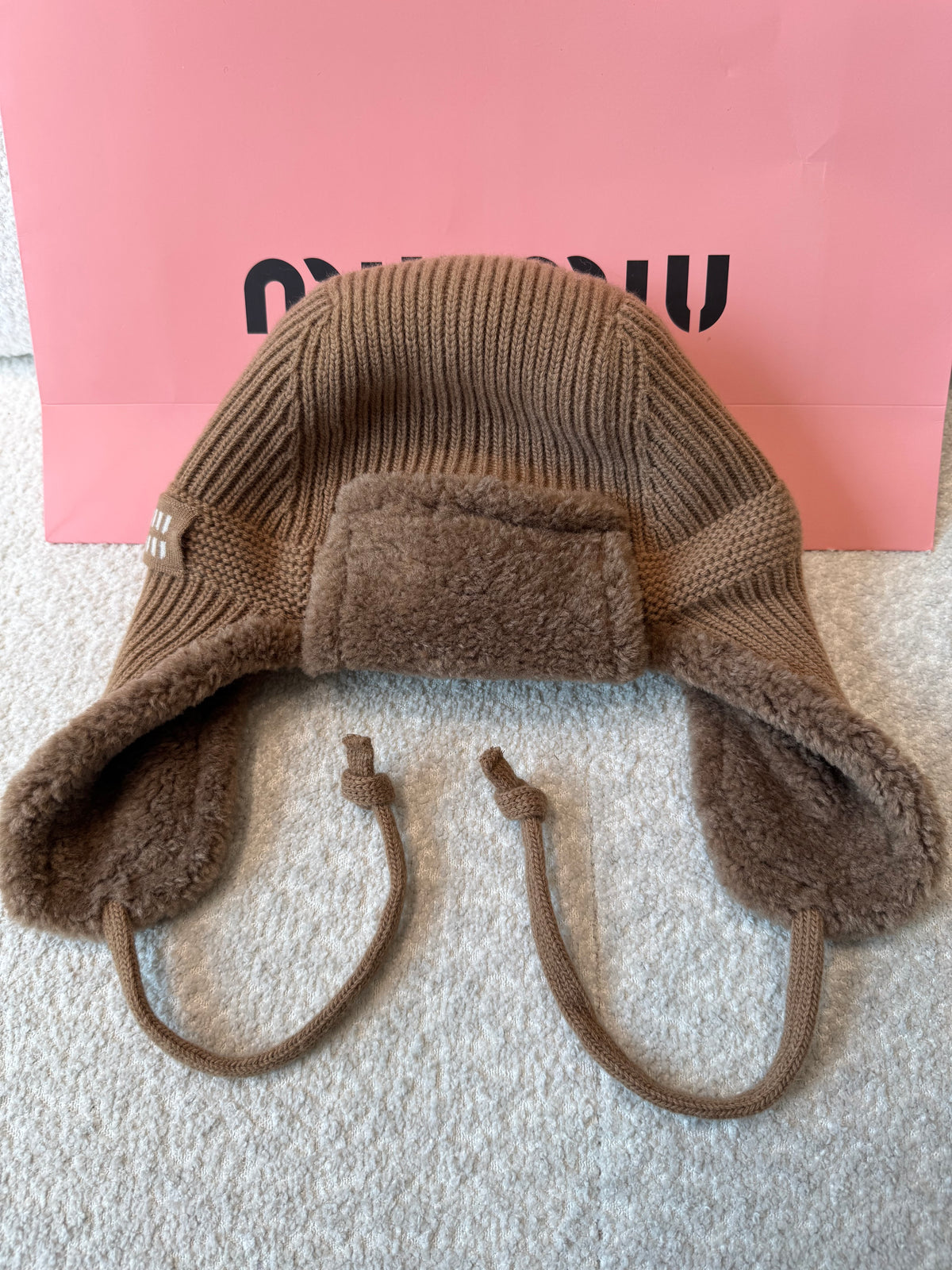 MiuMiu Camel Brown Wool Cashmere And Shearling Trapper Hat #335646