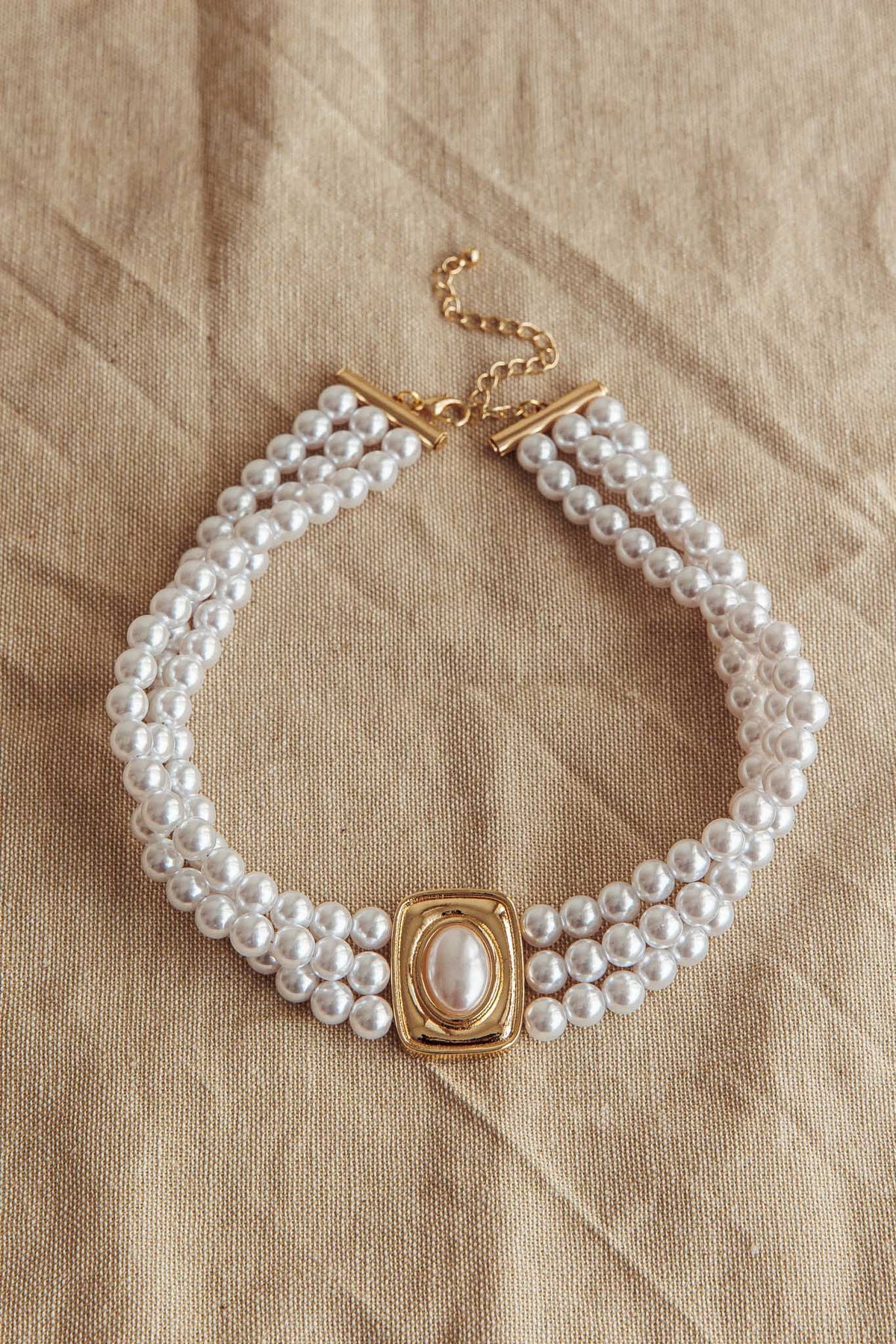 Tamra Squoval Pendant Necklace Gold Pearl