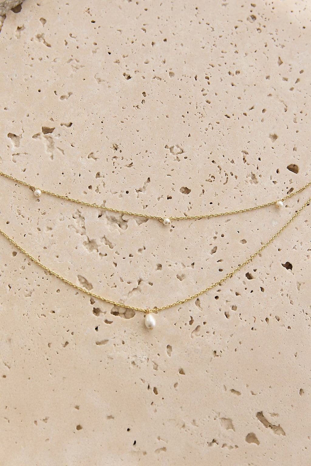 Hollis Double Strand Droplet Necklace Gold/Pearl
