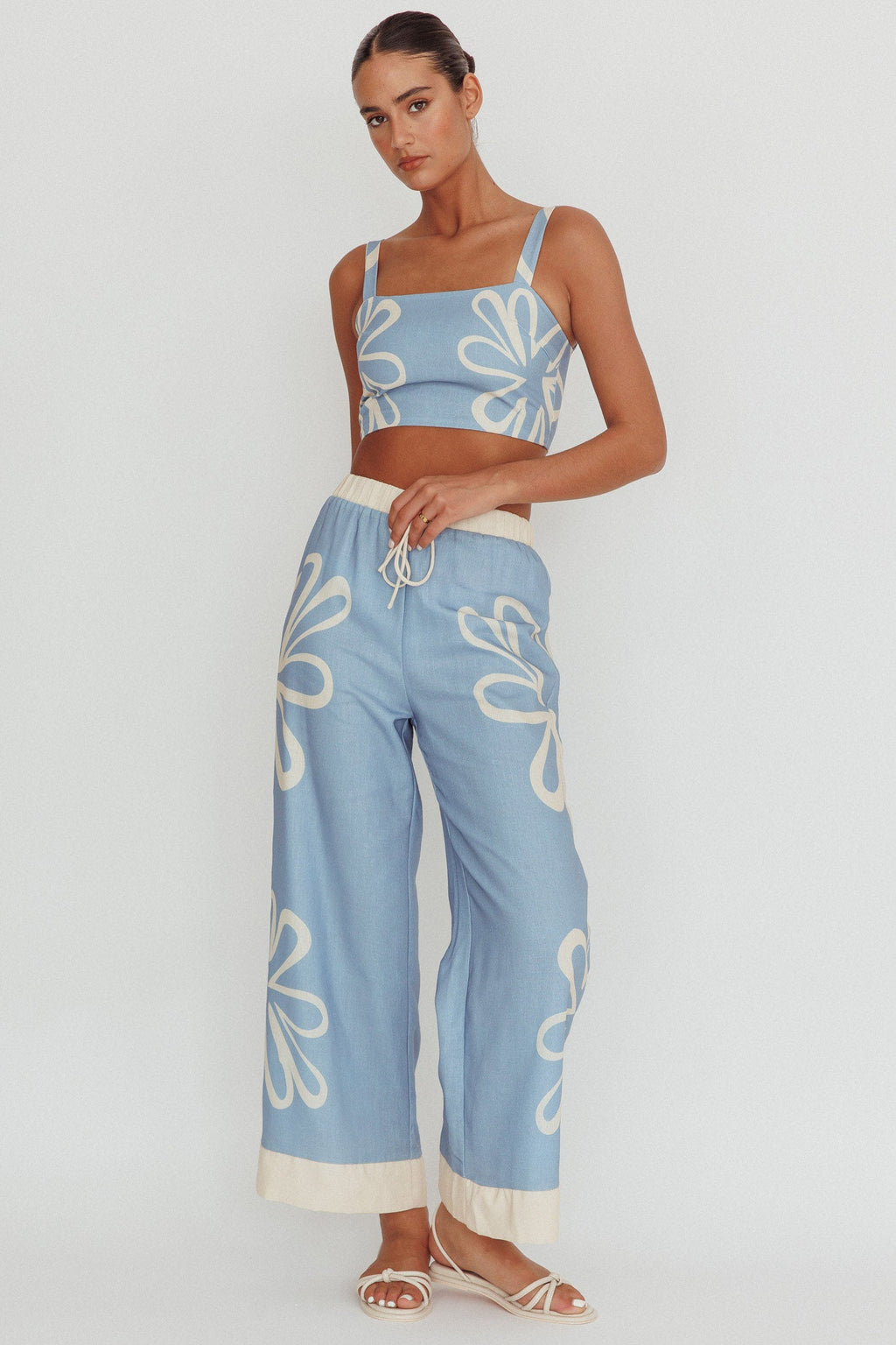 Briar Square Neck Cropped Top Beige Blue