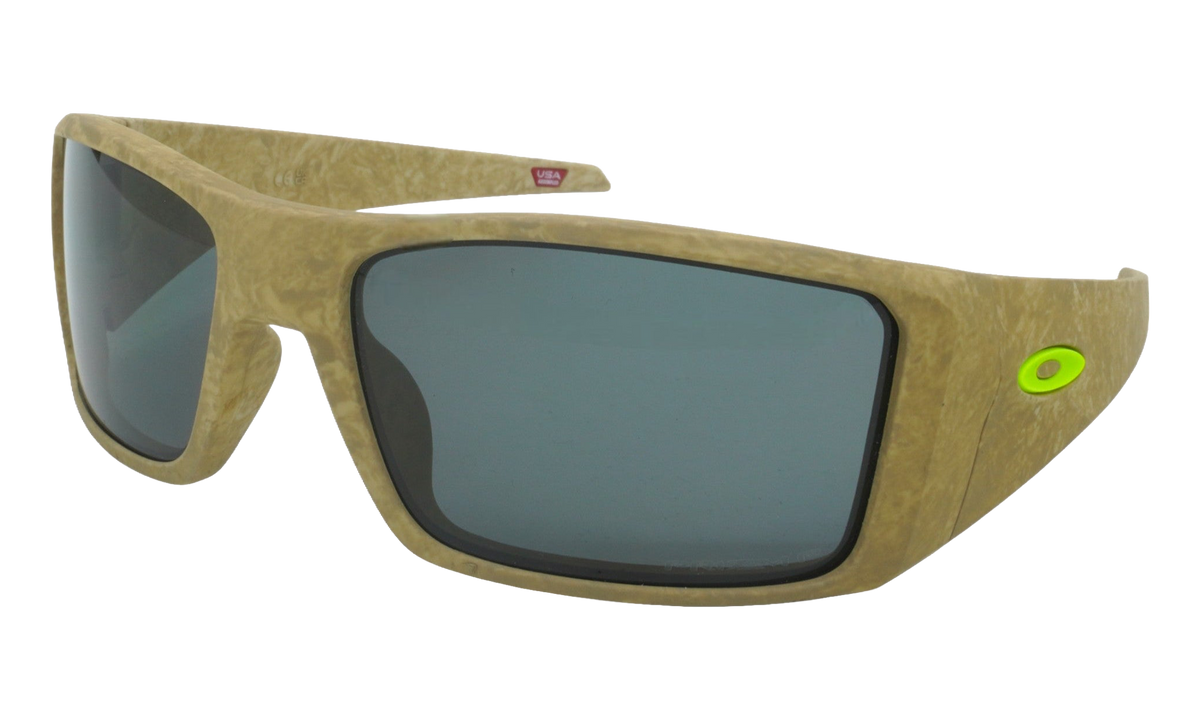 Heliostat Polarized Sunglasses Matte Stone Desert Tan / PRIZM Grey OO9231 17