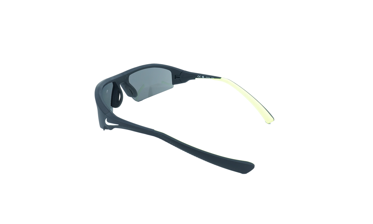 Skylon Ace 22 Sunglasses Black/ White DV2148 011