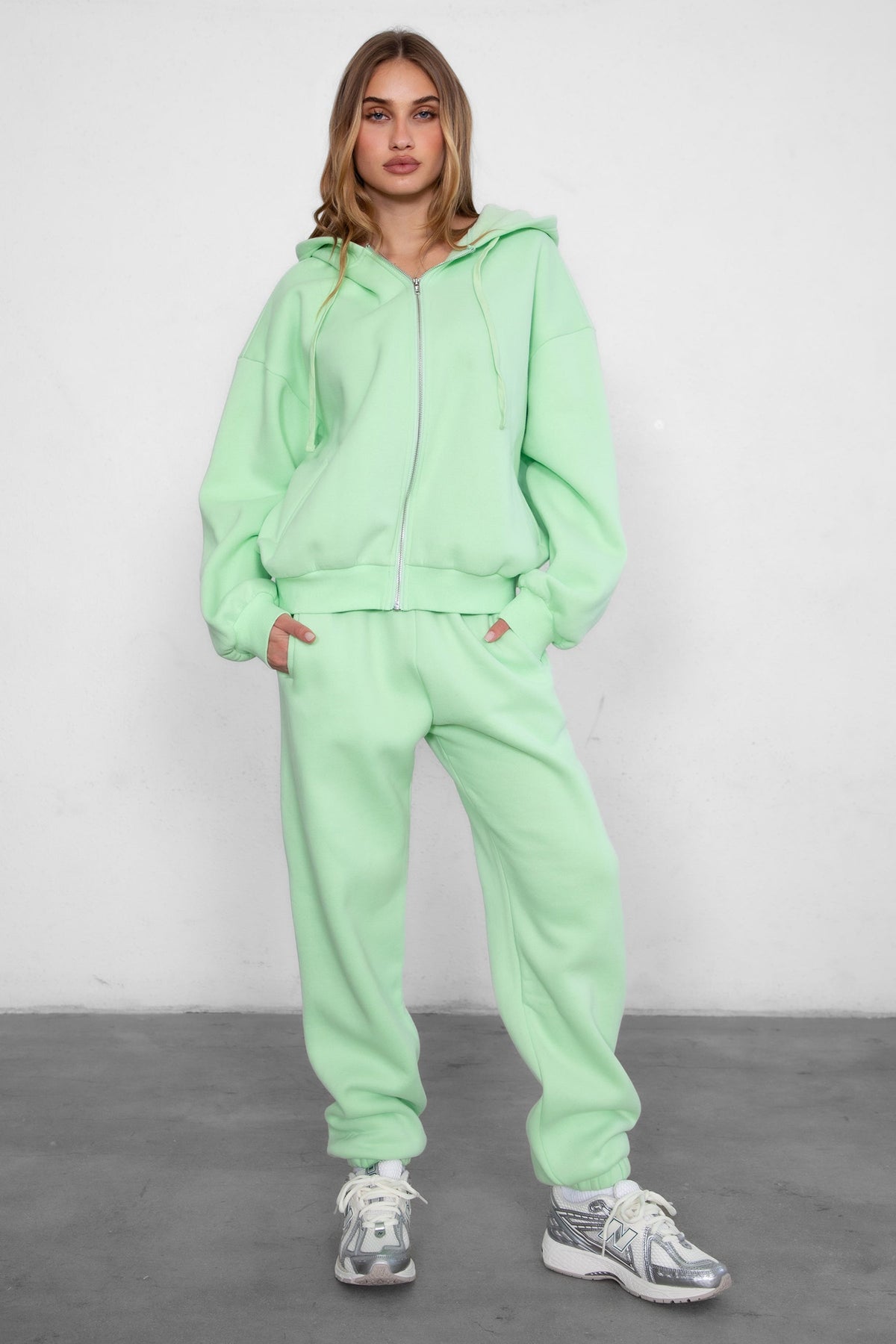 DOVE Plush Fleece High Waist Sweatpants