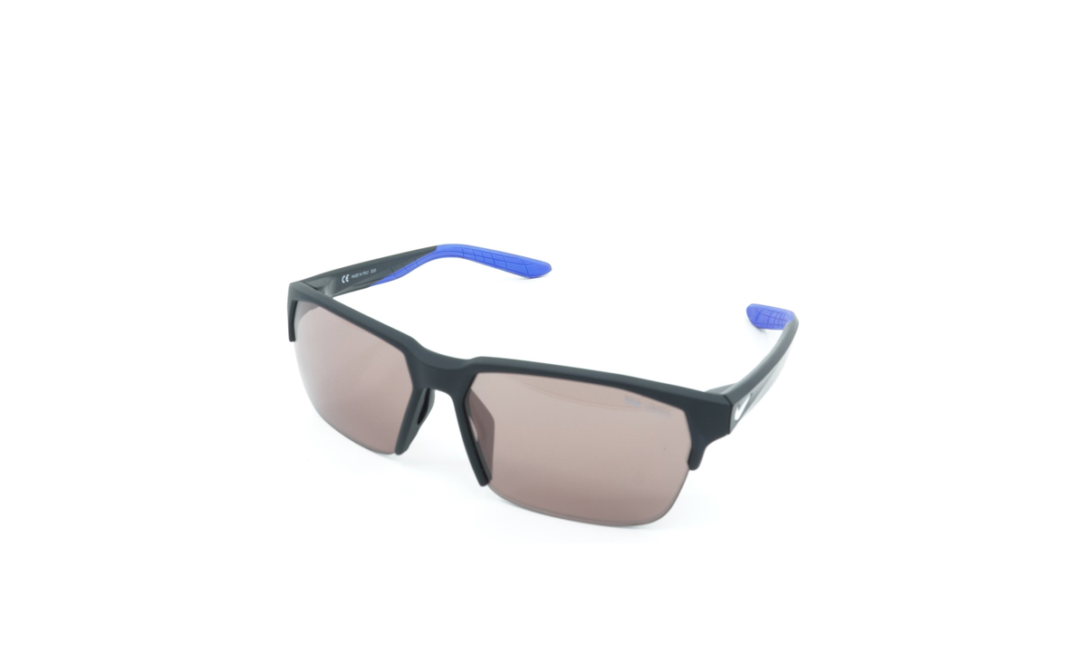 Maverick Free Sunglasses Black CU3746 010