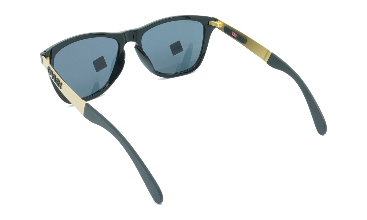 Frogskins Mix (A) Sunglasses Black / PRIZM Grey OO9428 12